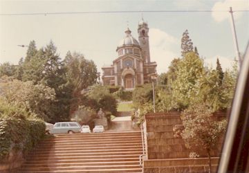 チューリッヒ市内の教会　1971／8撮影（スイス）