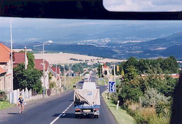 チェコからドイツに向かう国境近くの道路