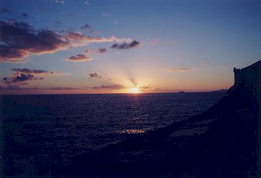 アドリア海に沈む太陽。